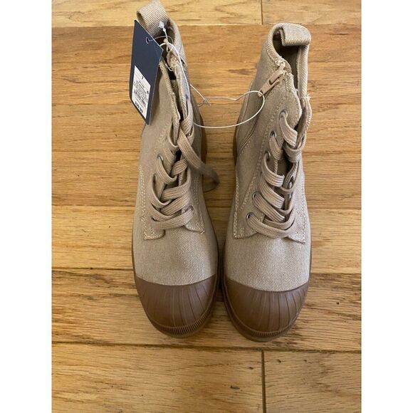 NWT Universal Thread Canvas Rubber High-Top Lace-Up Boots With Side Zipper sz 7 - Picture 1 of 7